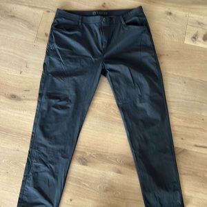 Vuori Meta Pant - Gray - Size 38x32